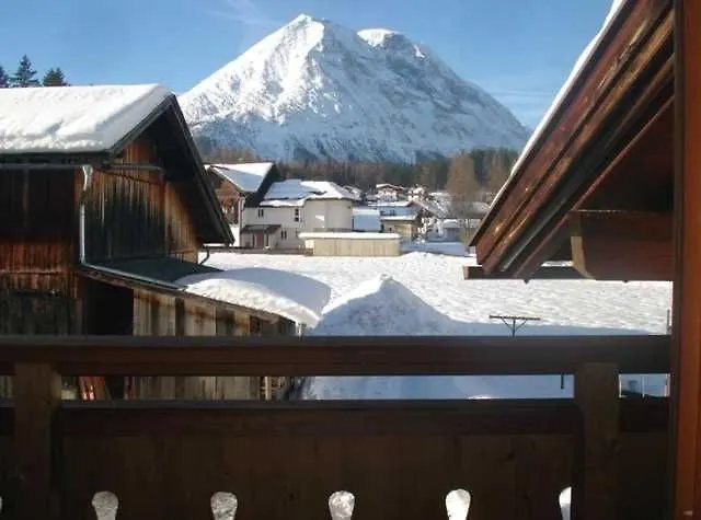 Lippenhof 팜스테이 로이타쉬